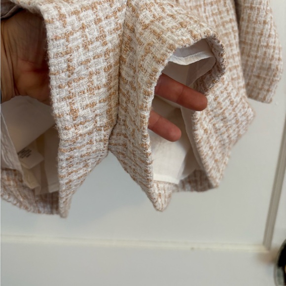 TCEC Black and White Tweed Puff-Sleeve Jumpsuit - Picture 10 of 12